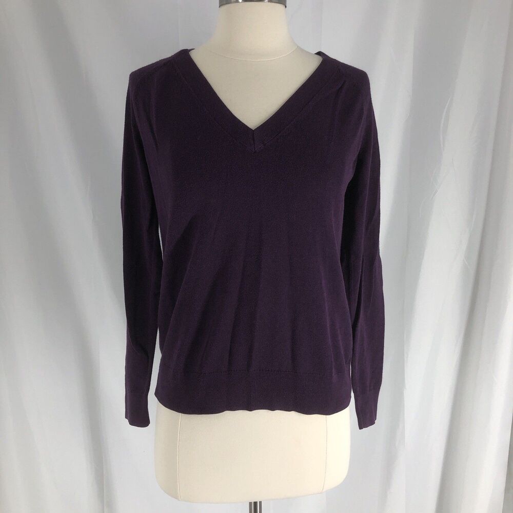Banana Republic Forever Sweater V Neck Purple Small
